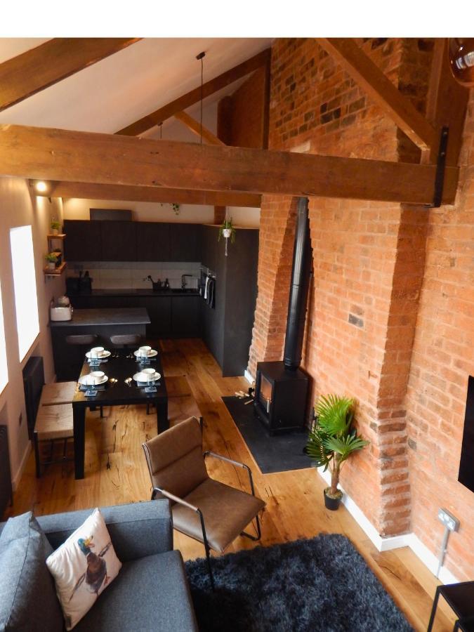 הוילה ברמינגהאם Vip 3Br Grade2 Luxurious Industrial House With Wood Fire, Electric Blinds And Big Cast Iron Windows In The Heart Of The Jq מראה חיצוני תמונה