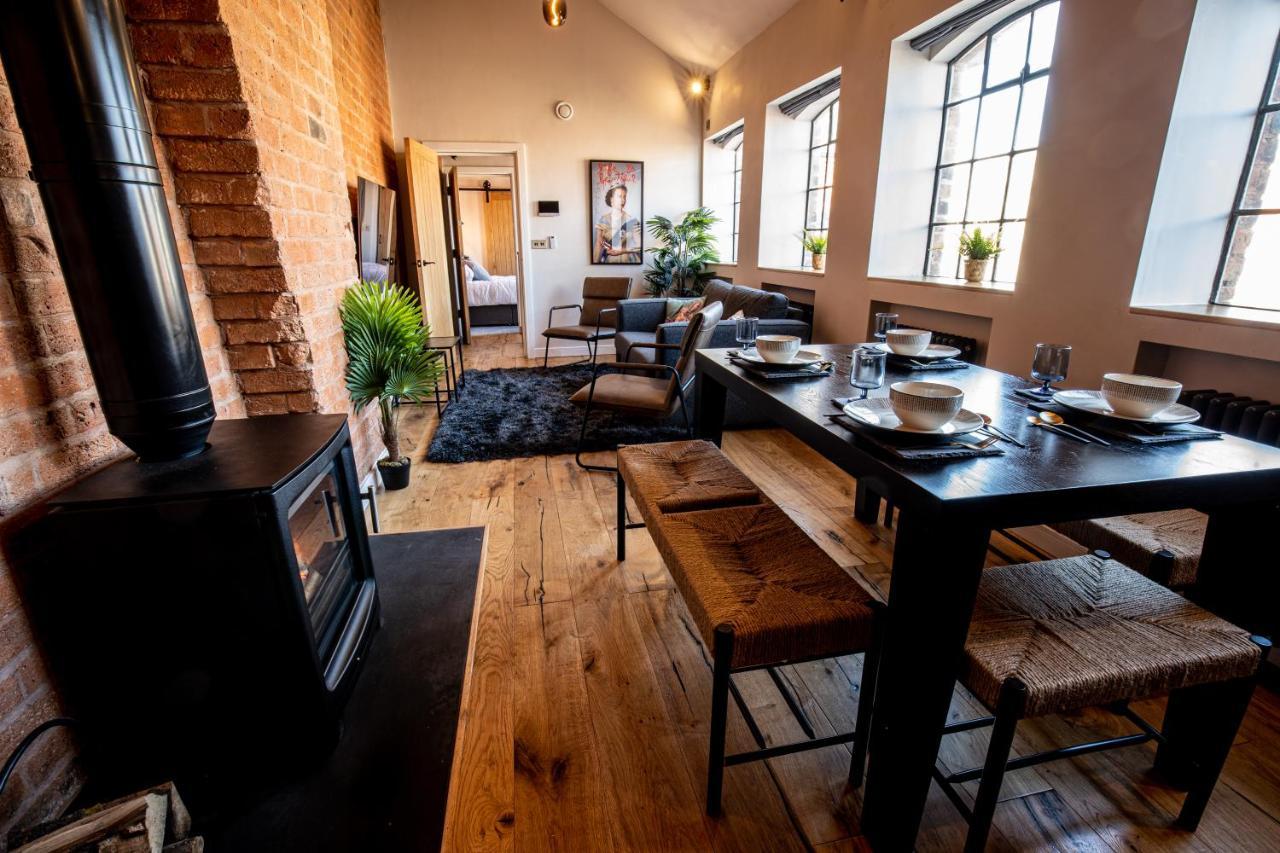 הוילה ברמינגהאם Vip 3Br Grade2 Luxurious Industrial House With Wood Fire, Electric Blinds And Big Cast Iron Windows In The Heart Of The Jq מראה חיצוני תמונה